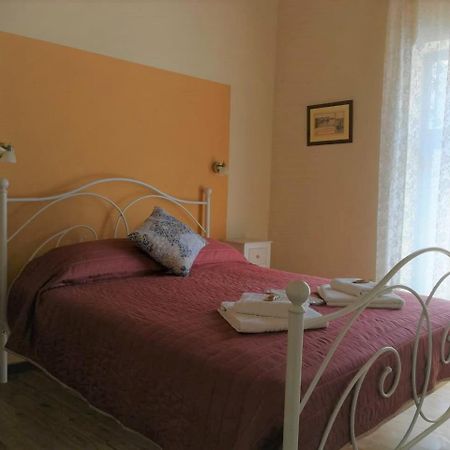 Apollon Hotel Chania  Bagian luar foto